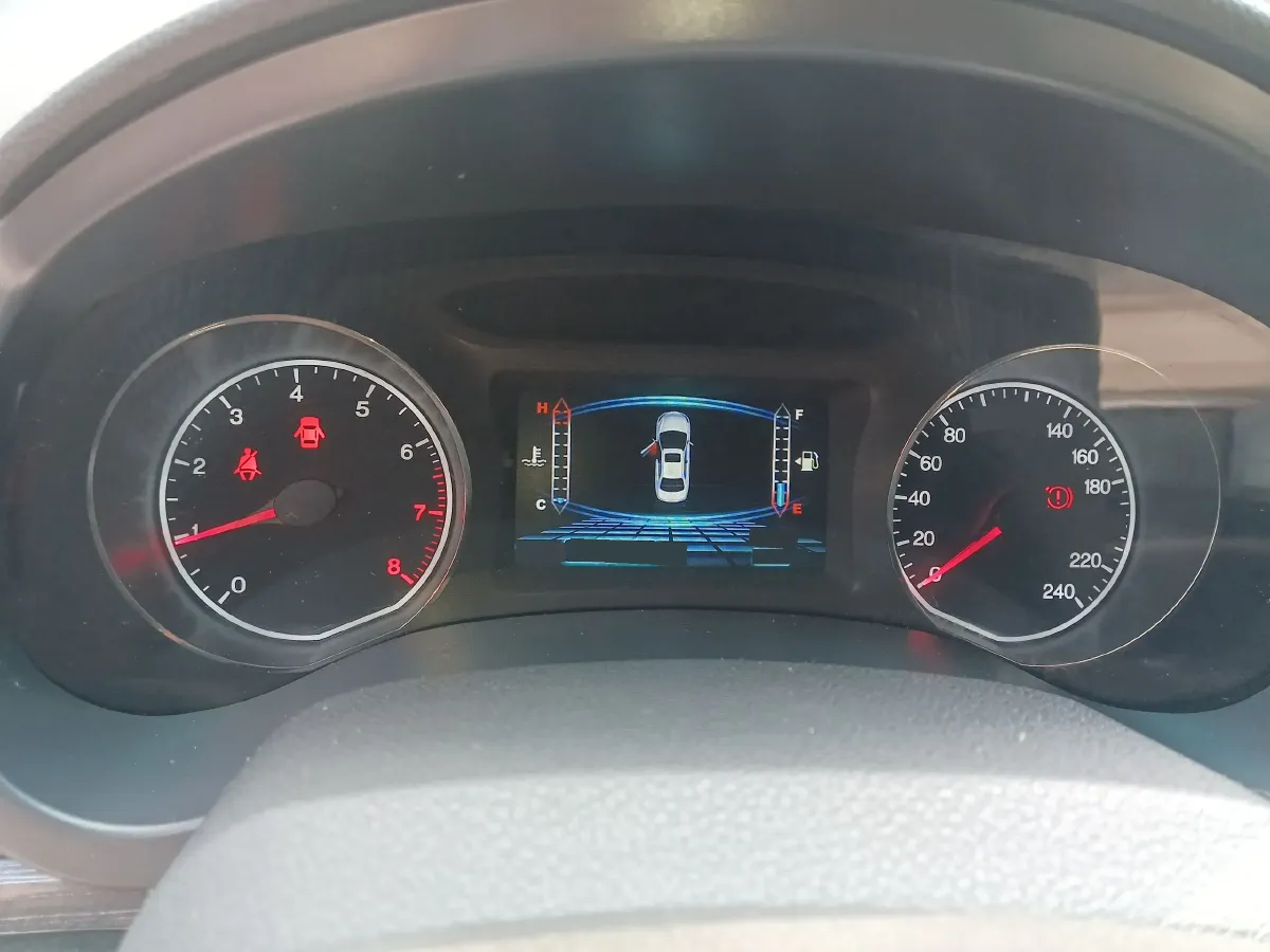 2015 BYD SuRui 1.5L 109HP L4 5MT,autocango,china used car exporter,china ev exporter,chinese used car exporter,chinese used ev exporter