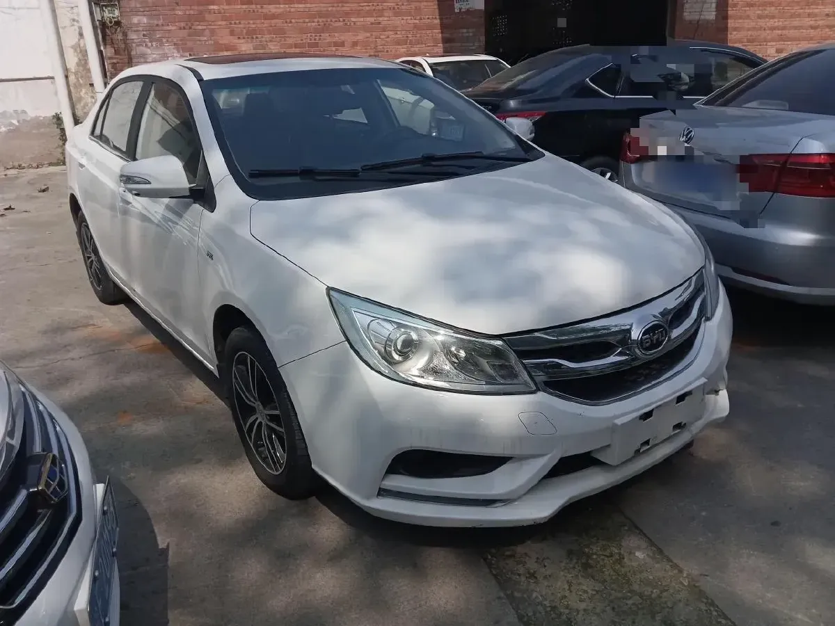 2015 BYD SuRui 1.5L 109HP L4 5MT,autocango,china used car exporter,china ev exporter,chinese used car exporter,chinese used ev exporter