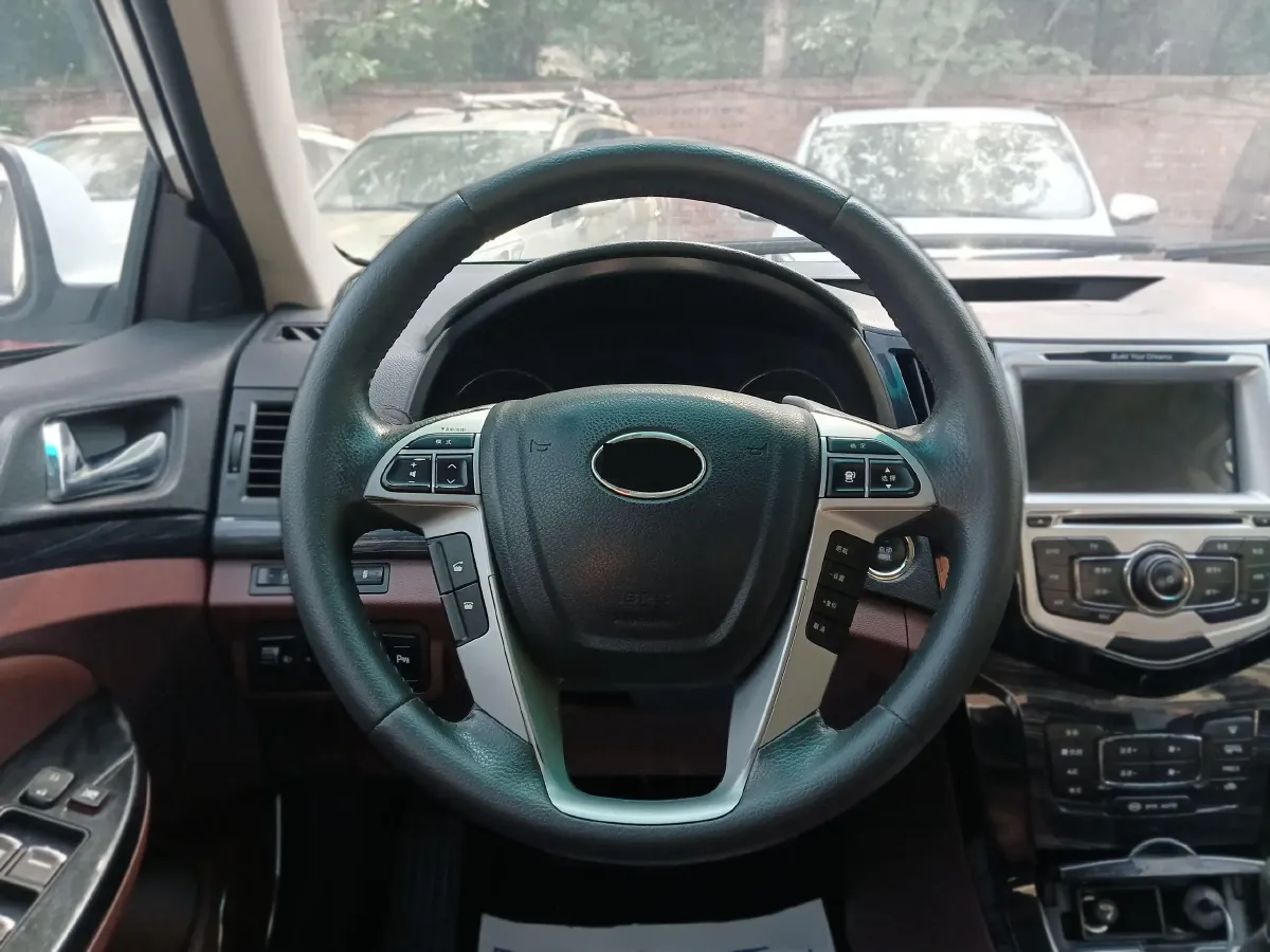 2015 BYD SuRui 1.5L 109HP L4 5MT,autocango,china used car exporter,china ev exporter,chinese used car exporter,chinese used ev exporter