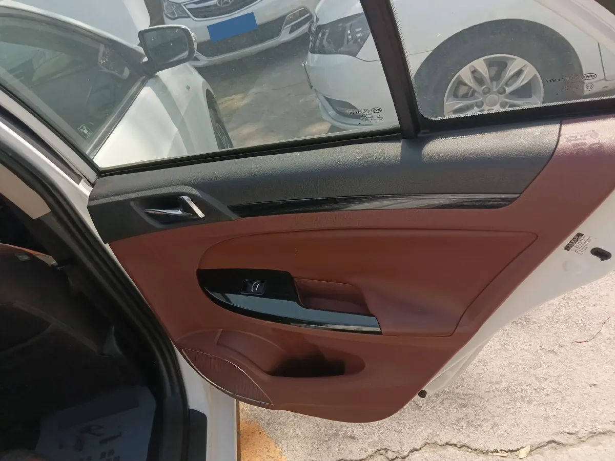 2015 BYD SuRui 1.5L 109HP L4 5MT,autocango,china used car exporter,china ev exporter,chinese used car exporter,chinese used ev exporter