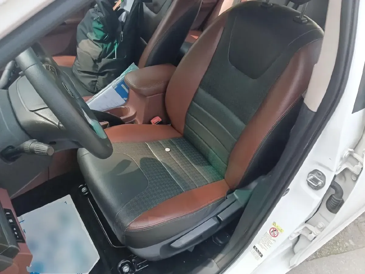 2015 BYD SuRui 1.5L 109HP L4 5MT,autocango,china used car exporter,china ev exporter,chinese used car exporter,chinese used ev exporter