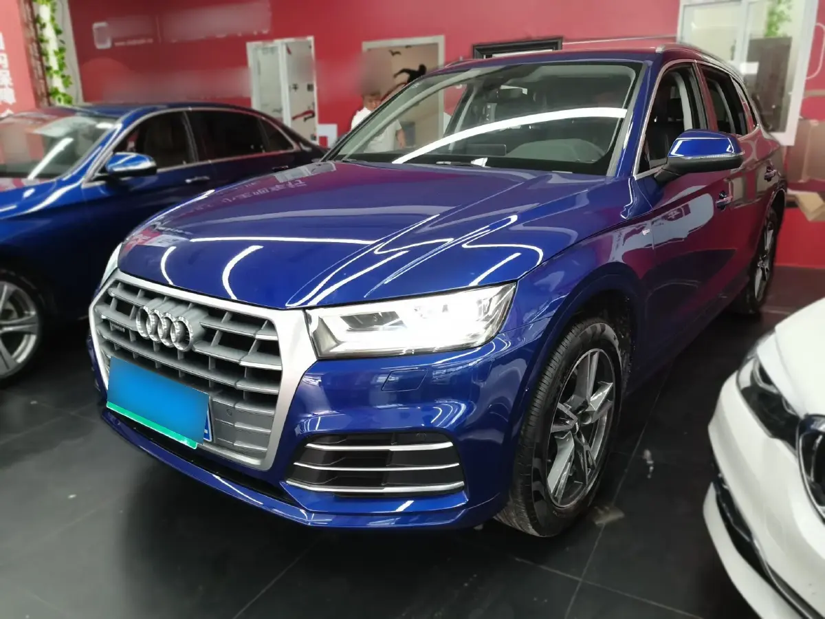 2018 Audi Q5L 2.0T 190HP L4 7DCT