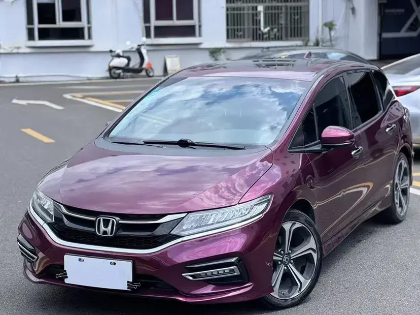 2017 Honda Jade 1.5T 156HP L4 CVT