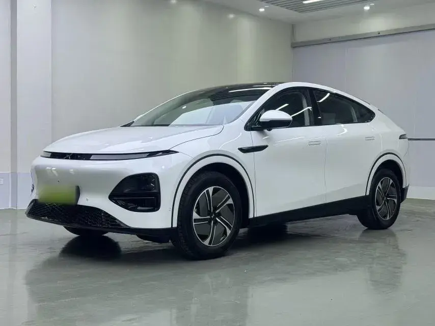 2024 Xpeng G6 BEV 66KWH