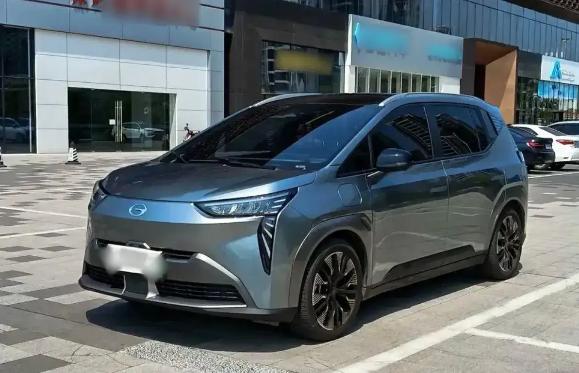 2022 Aion Y BEV 63.98KWH