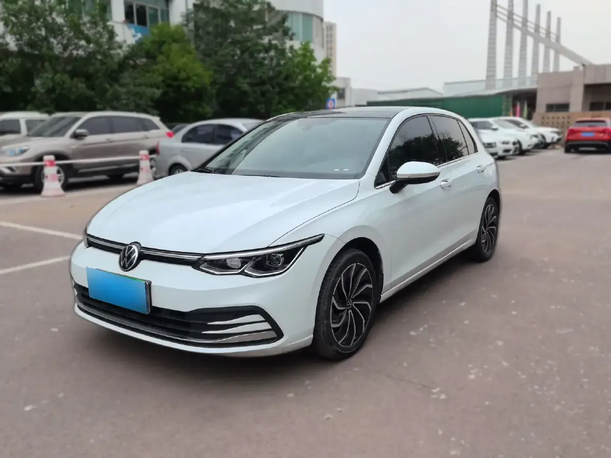 2023 Volkswagen Golf 1.4T 150HP L4 7DCT