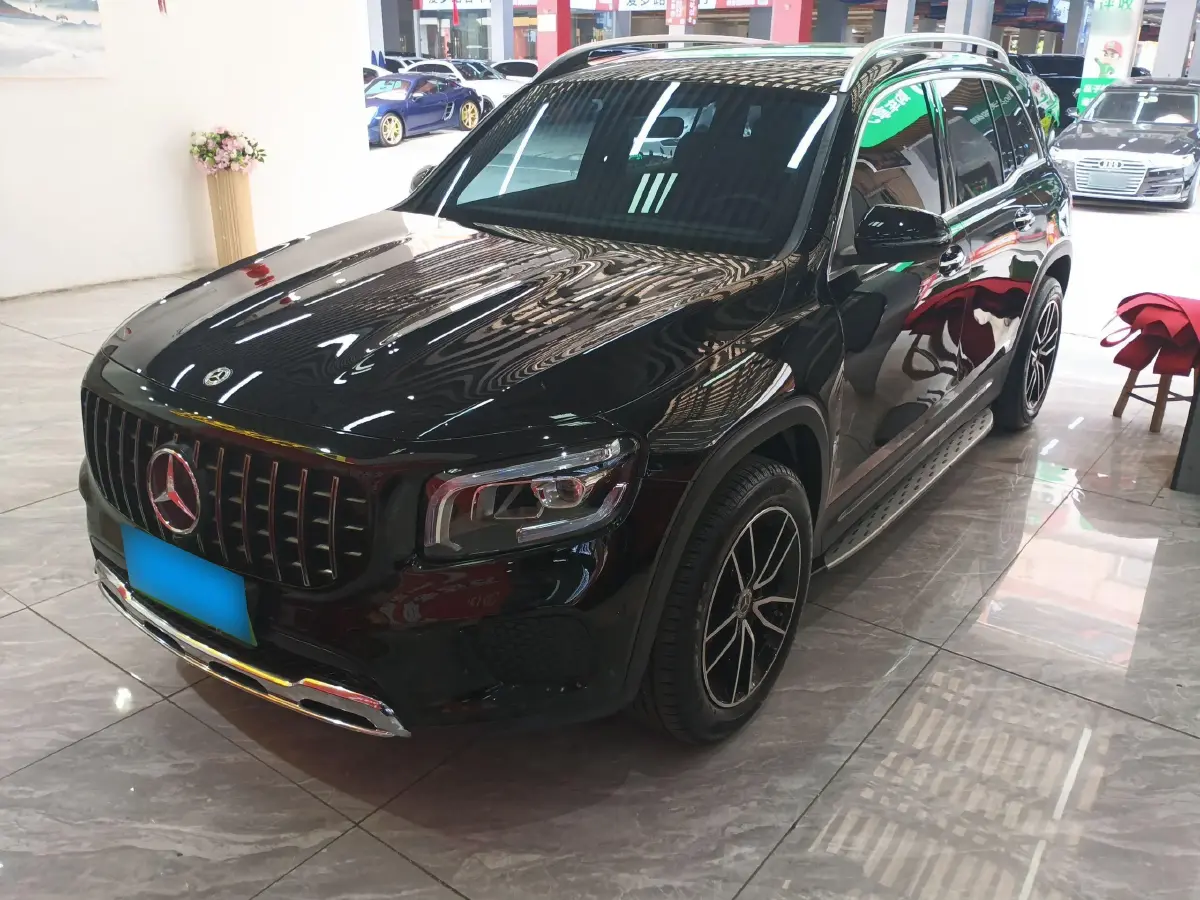 2023 Mercedes-Benz GLB Class 2.0T 190HP L4 8DCT