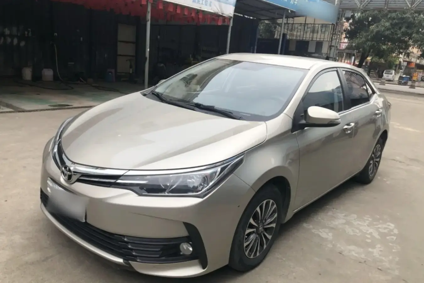 2017 Toyota Corolla 1.6L 122HP L4 CVT