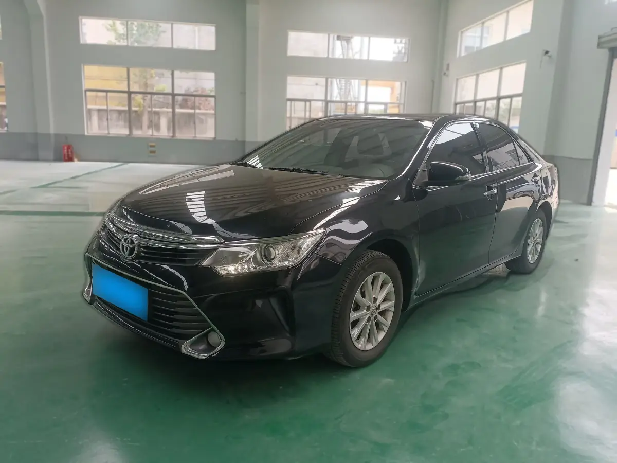 2015 Toyota Camry 2.0L 167HP L4 6AT