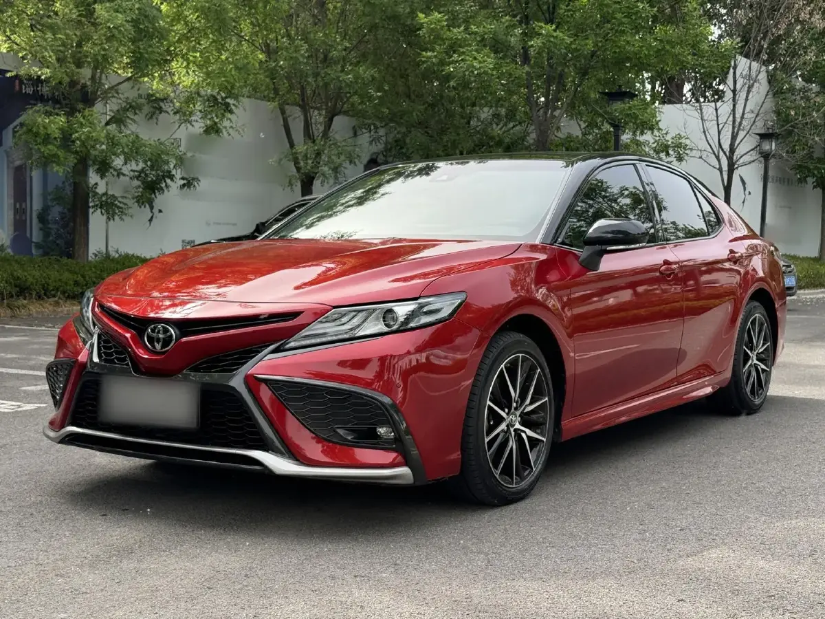 2021 Toyota Camry 2.0L 178HP L4 CVT