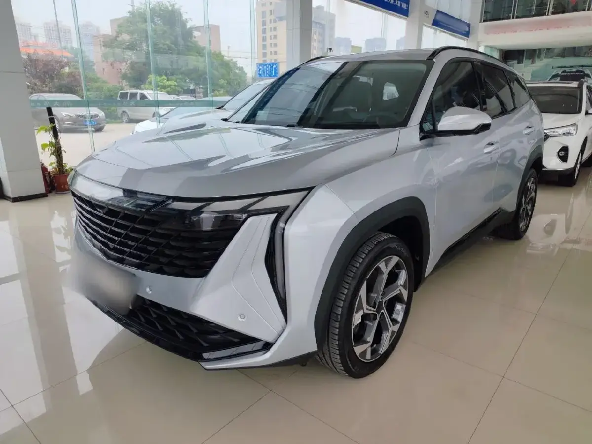 2023 Geely StarRay 1.5T 181HP L4 7DCT