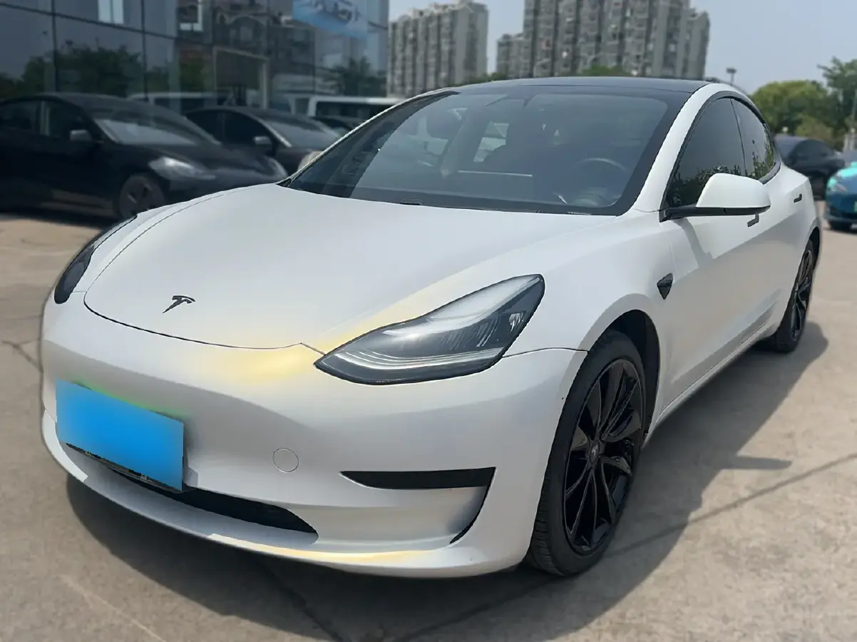 2019 Tesla Model 3 BEV 52KWH