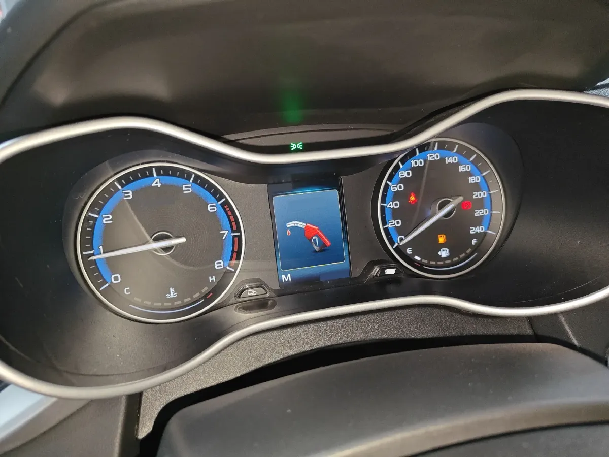 2019 Geely Vision S1 1.5L 109HP L4 5MT,autocango,china used car exporter,china ev exporter,chinese used car exporter,chinese used ev exporter