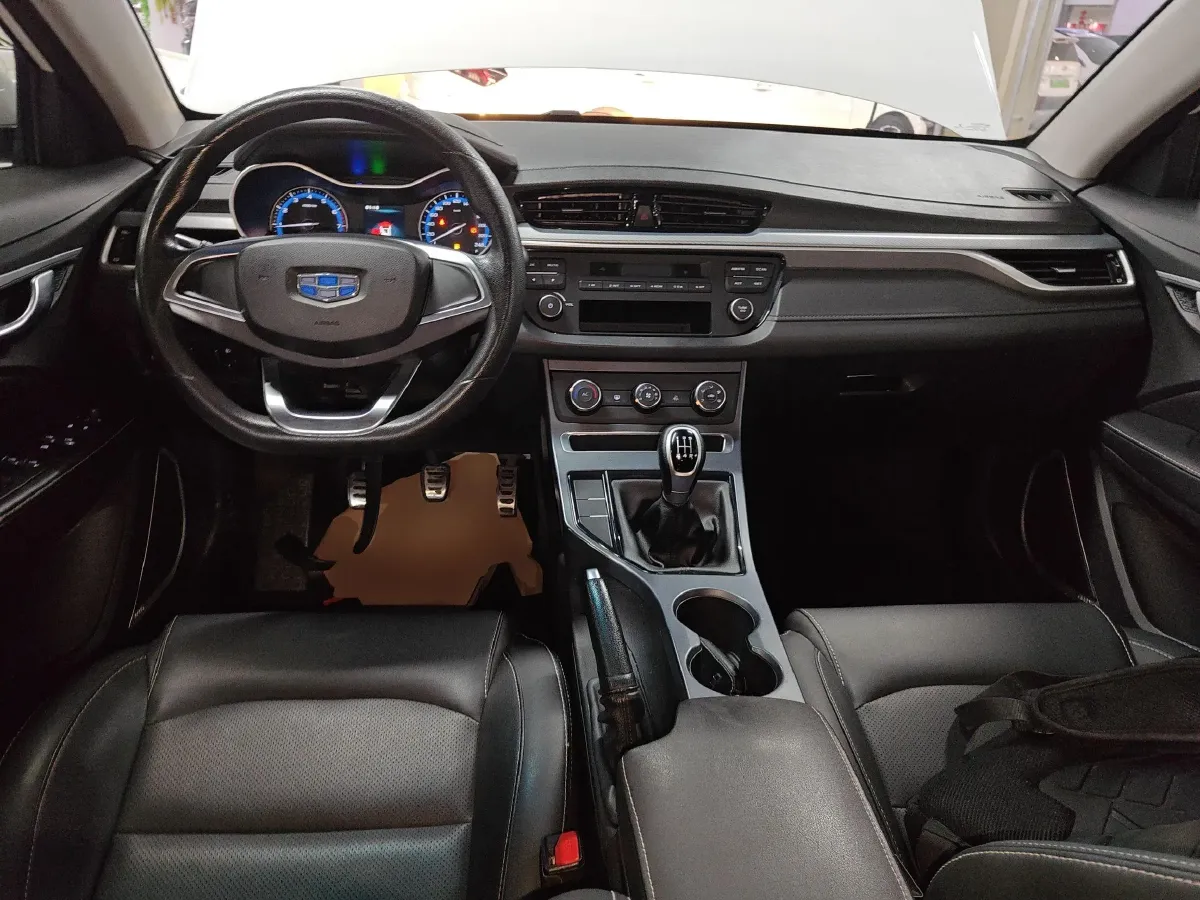 2019 Geely Vision S1 1.5L 109HP L4 5MT,autocango,china used car exporter,china ev exporter,chinese used car exporter,chinese used ev exporter