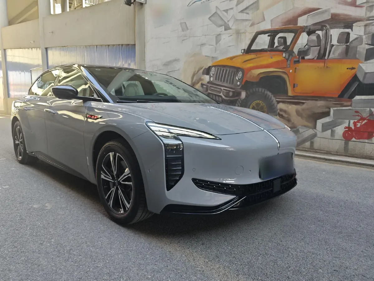 2024 HongQi EH7 BEV 75KWH,autocango,china used car exporter,china ev exporter,chinese used car exporter,chinese used ev exporter