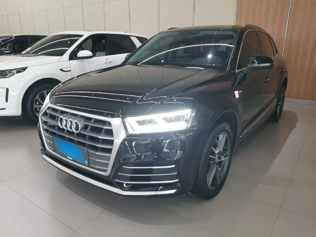 2020 Audi Q5L 2.0T 190HP L4 7DCT