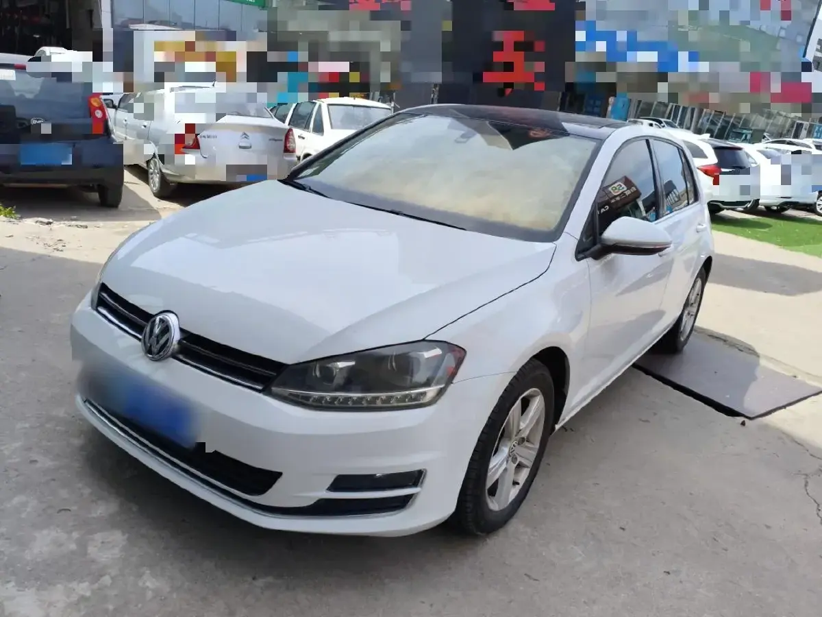 2014 Volkswagen Golf 1.4T 131HP L4 7DCT