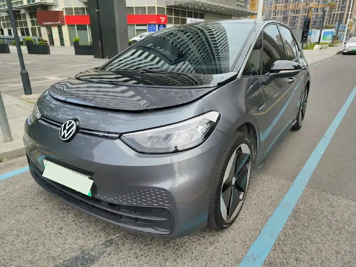 2024 Volkswagen ID.3 BEV 52.8KWH
