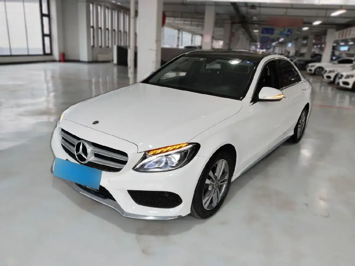 2018 Mercedes-Benz C Class 2.0T 184HP L4 9AT