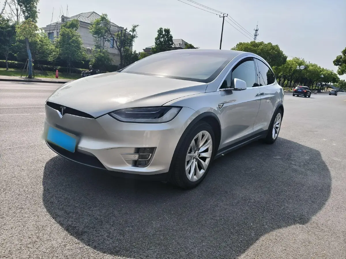 2016 Tesla Model X BEV 75KWH
