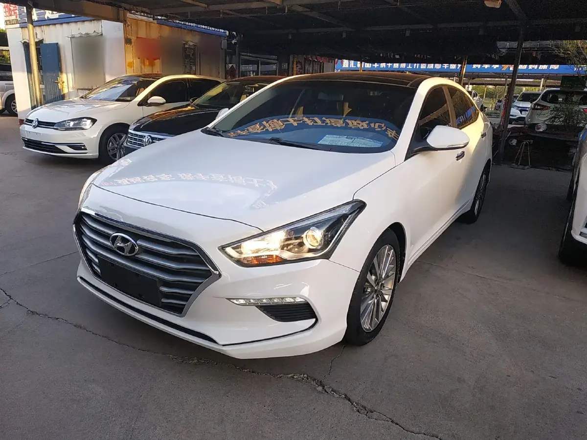 2017 Hyundai Mistra 1.8L 143HP L4 6AT