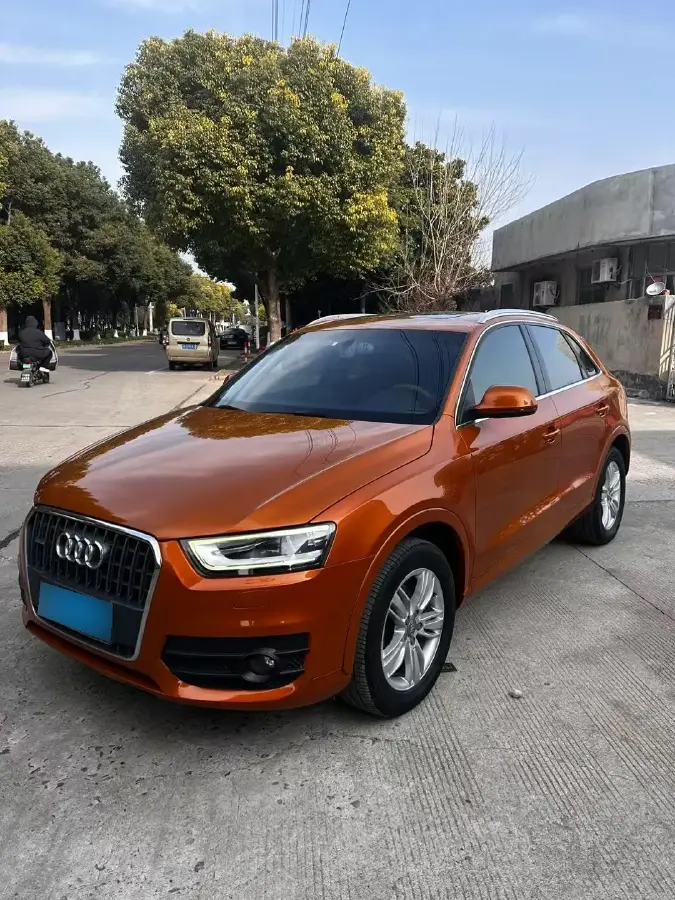 2013 Audi Q3 2.0T 170HP L4 7DCT