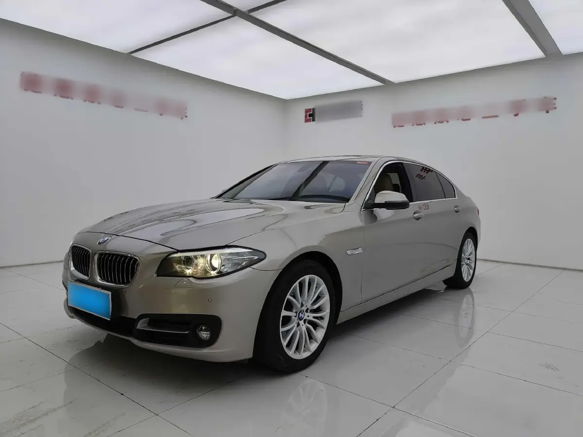 2014 BMW 5 Series 2.0T 184HP L4 8AT