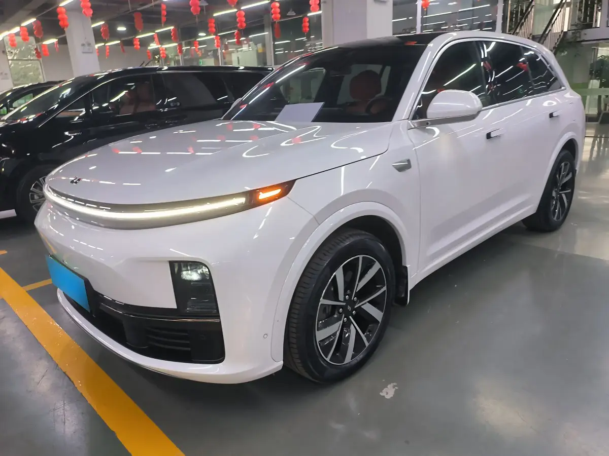 2023 Li L7 Range Extended 154HP REEV 40.9KWH