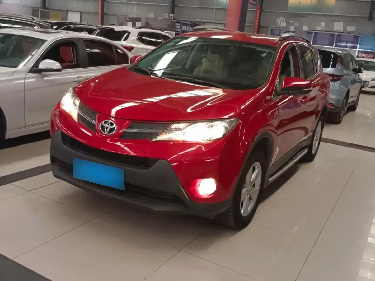 2013 Toyota RAV4 2.0L 147HP L4 CVT