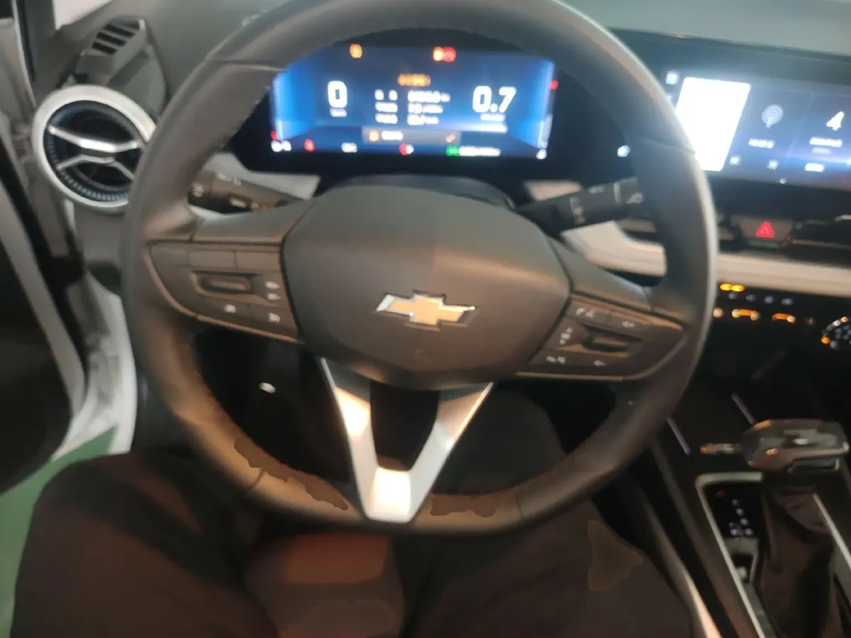 2023 Chevrolet Monza 1.5L 113HP L4 6DCT,autocango,china used car exporter,china ev exporter,chinese used car exporter,chinese used ev exporter