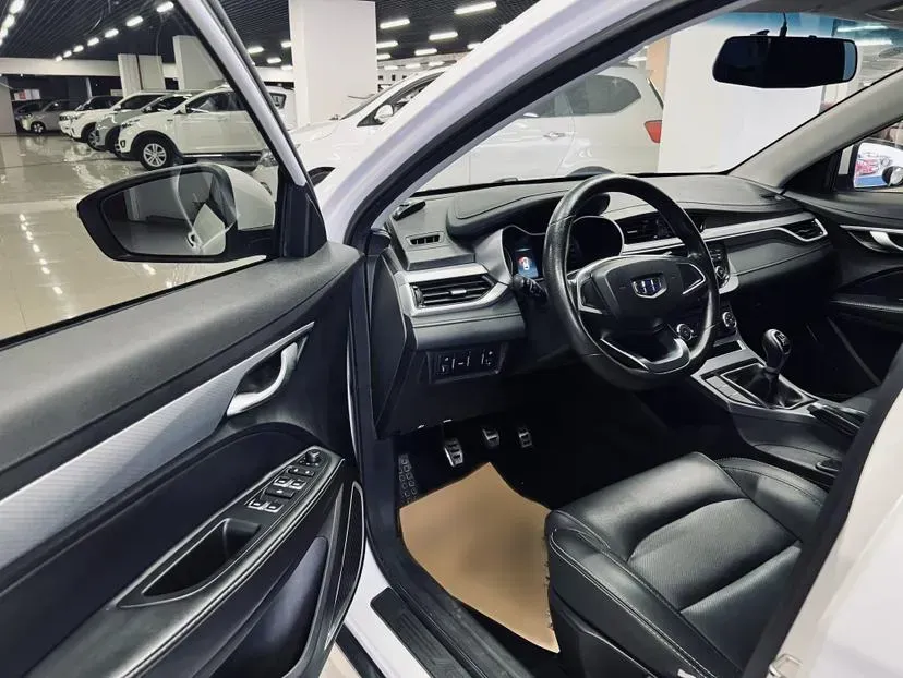 2019 Geely Vision S1 1.5L 109HP L4 5MT,autocango,china used car exporter,china ev exporter,chinese used car exporter,chinese used ev exporter