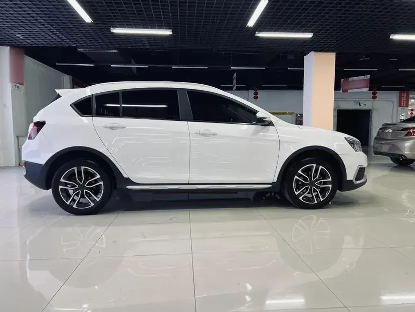 2019 Geely Vision S1 1.5L 109HP L4 5MT,autocango,china used car exporter,china ev exporter,chinese used car exporter,chinese used ev exporter