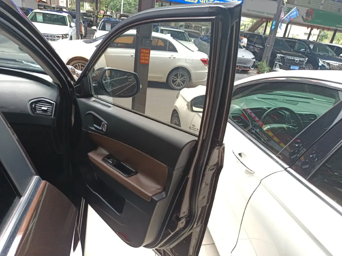 2015 GAC Trumpchi GS5 Super 1.8T 177HP L4 7DCT,autocango,china used car exporter,china ev exporter,chinese used car exporter,chinese used ev exporter