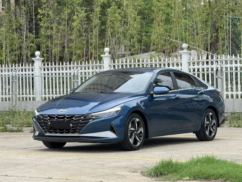 2021 Hyundai Elantra 1.5L 115HP L4 CVT