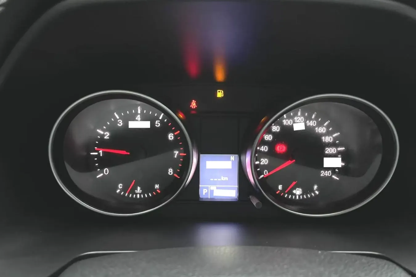 2021 Haval M6 1.5T 150HP L4 7DCT,autocango,china used car exporter,china ev exporter,chinese used car exporter,chinese used ev exporter