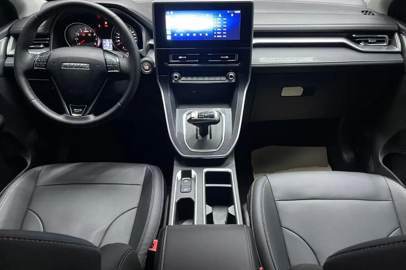 2021 Haval M6 1.5T 150HP L4 7DCT,autocango,china used car exporter,china ev exporter,chinese used car exporter,chinese used ev exporter