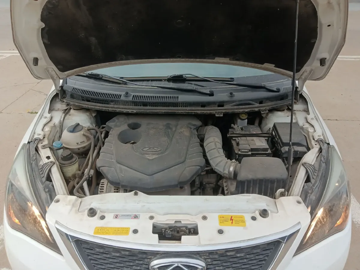 2015 Chery Arrizo 3 1.5L 109HP L4 5MT,autocango,china used car exporter,china ev exporter,chinese used car exporter,chinese used ev exporter