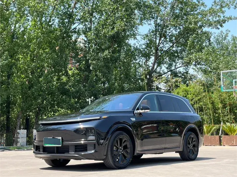 2023 Li L8 Range Extended 154HP REEV 40.9KWH