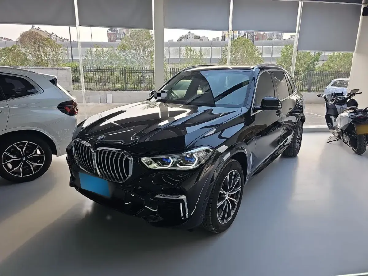 2022 BMW X5 2.0T 245HP L4 8AT