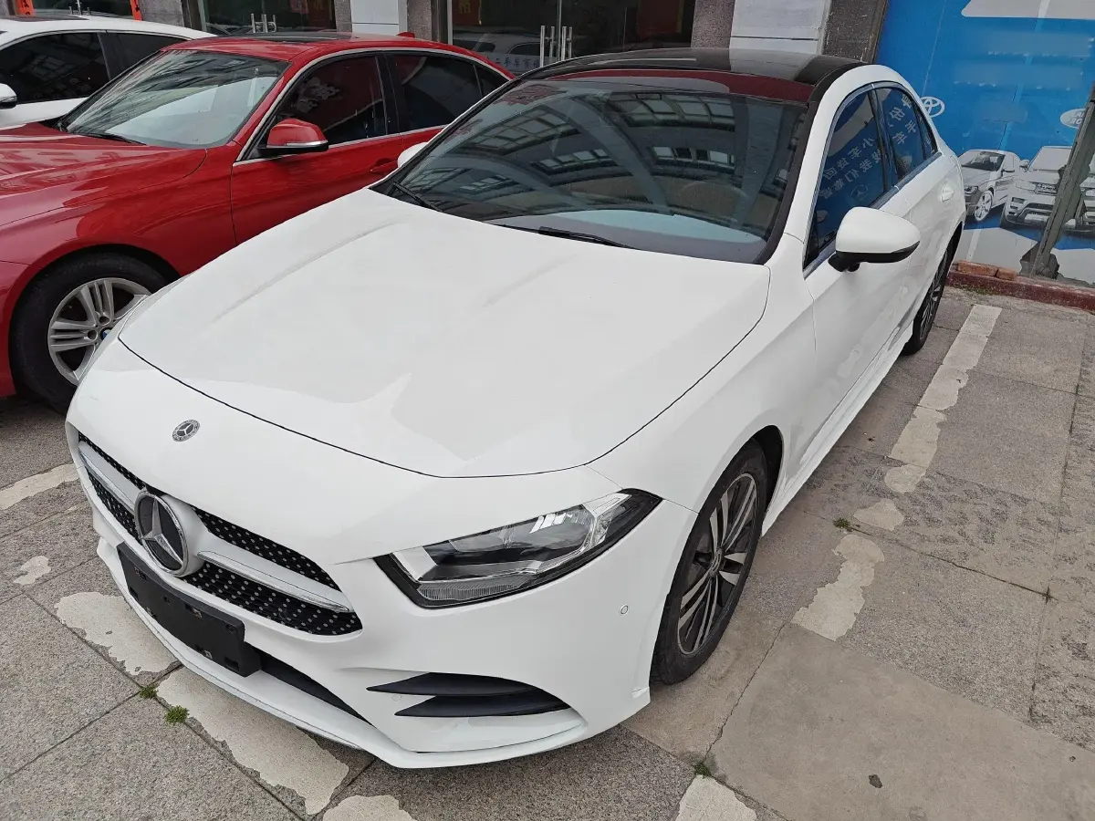 2020 Mercedes-Benz A Class 1.3T 136HP L4 7DCT