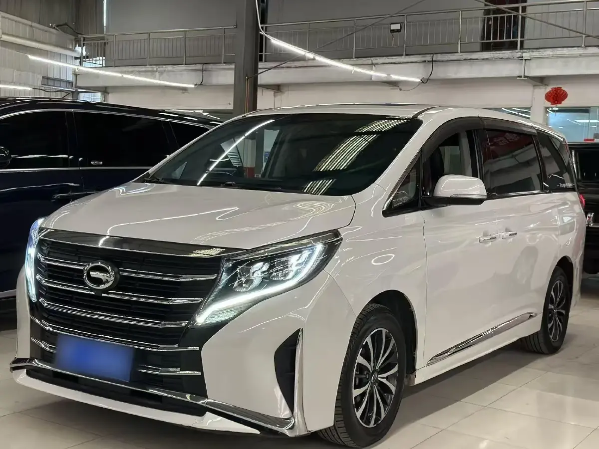 2021 GAC Trumpchi M8 2.0T 252HP L4 8AT