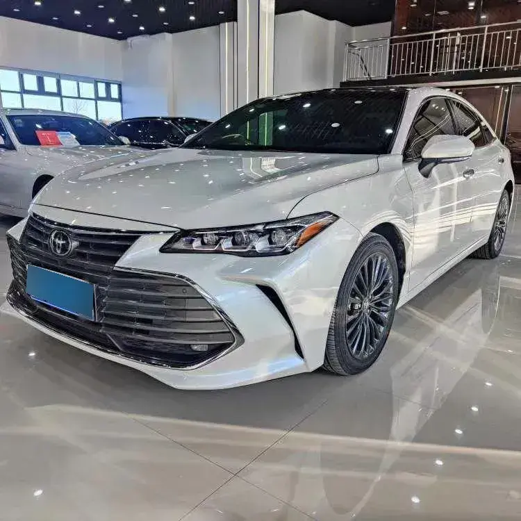 2019 Toyota Avalon 2.5L 209HP L4 8AT