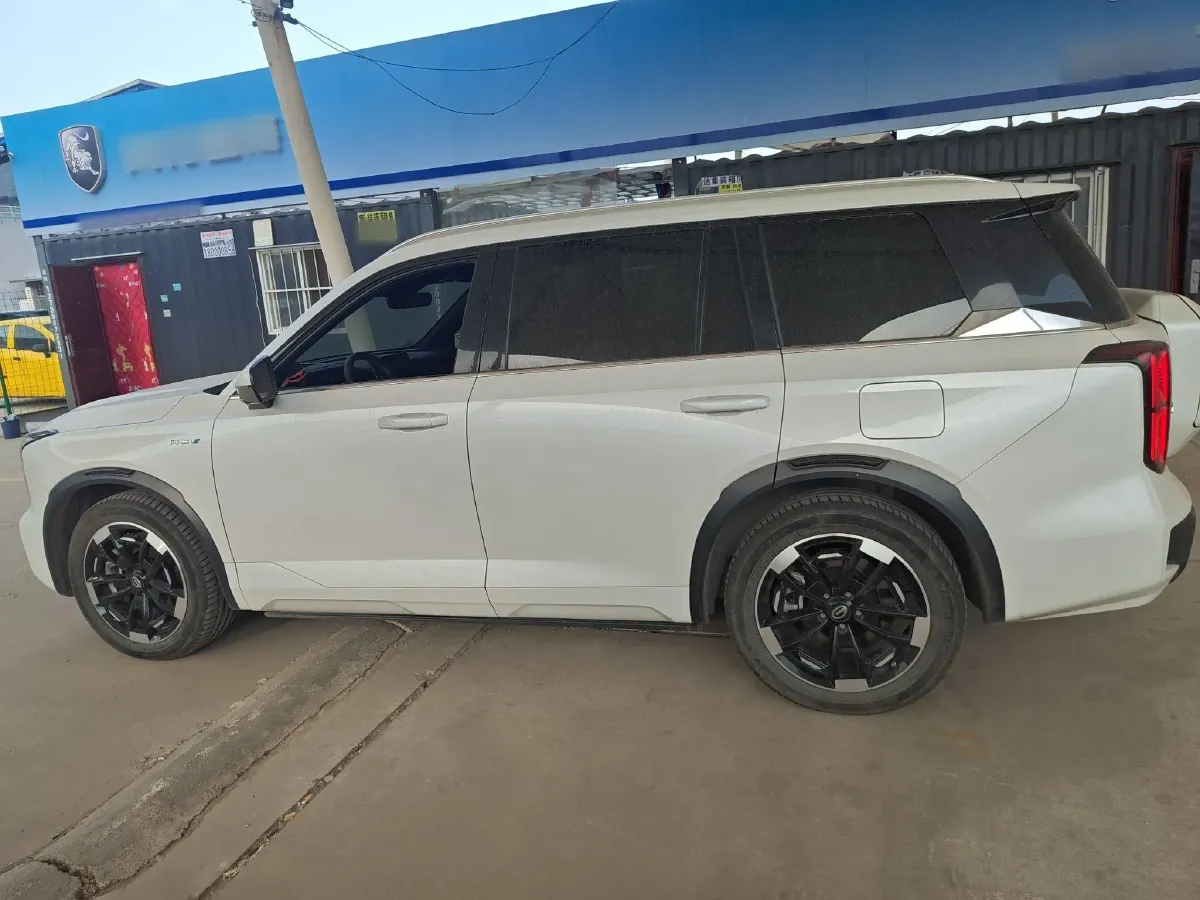 2024 GAC Trumpchi ES9 2.0T 190HP L4 2DHT PHEV 25.57KWH,autocango,china used car exporter,china ev exporter,chinese used car exporter,chinese used ev exporter