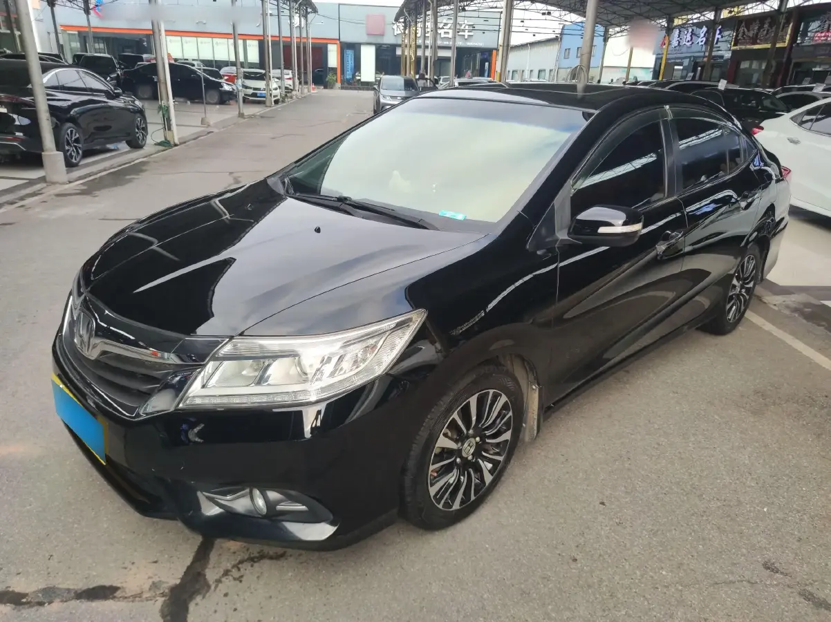 2013 Honda Crider 1.8L 139HP L4 5AT