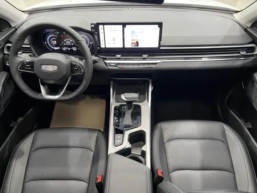 2023 Geely Emgrand 1.5L 127HP L4 CVT,autocango,china used car exporter,china ev exporter,chinese used car exporter,chinese used ev exporter