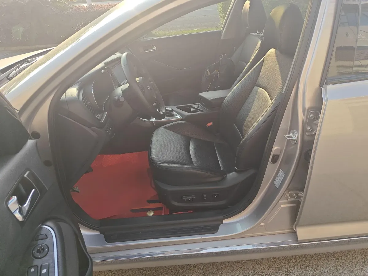 2015 Kia K5 2.0L 162HP L4 6AT,autocango,china used car exporter,china ev exporter,chinese used car exporter,chinese used ev exporter