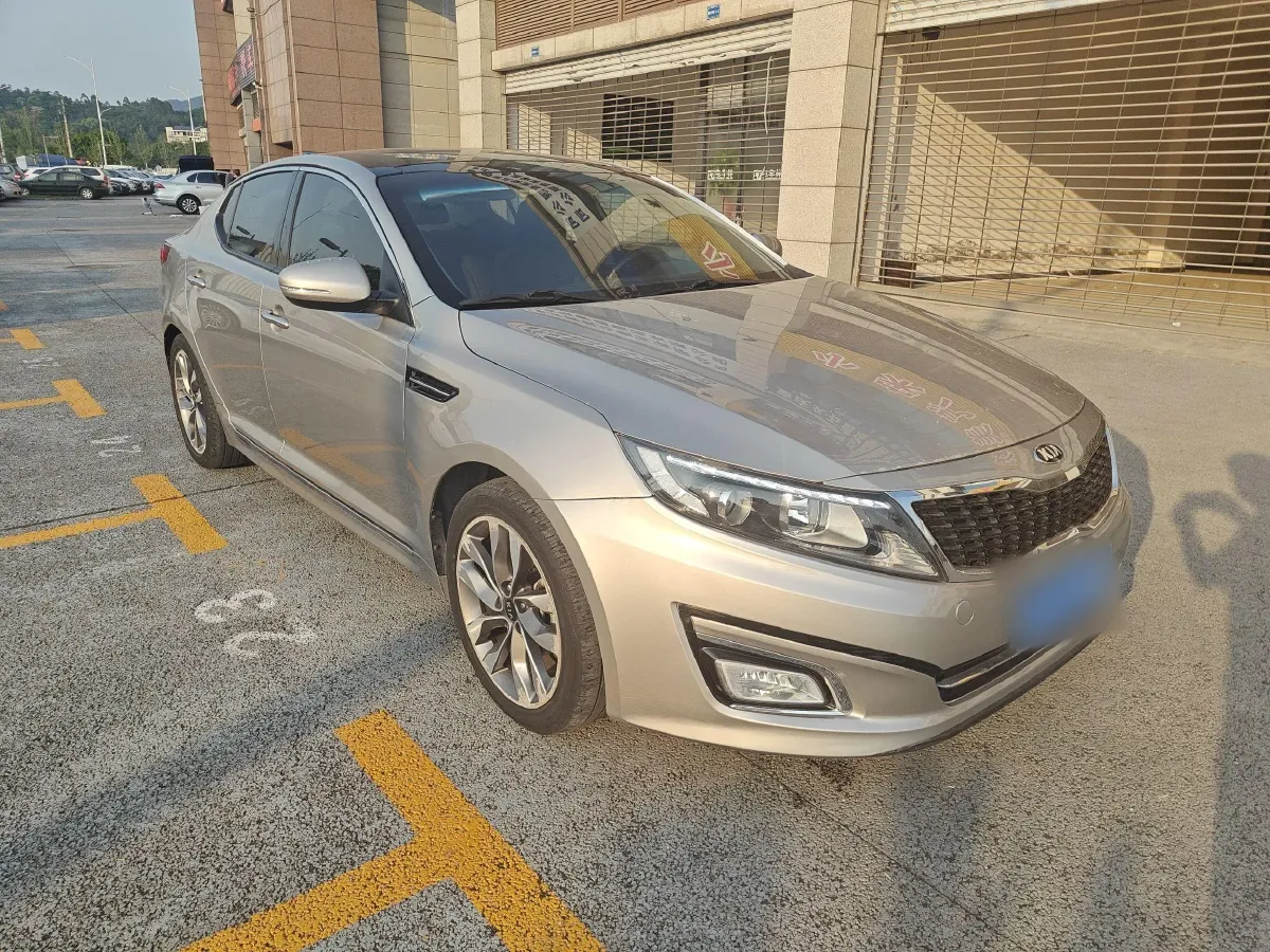 2015 Kia K5 2.0L 162HP L4 6AT,autocango,china used car exporter,china ev exporter,chinese used car exporter,chinese used ev exporter