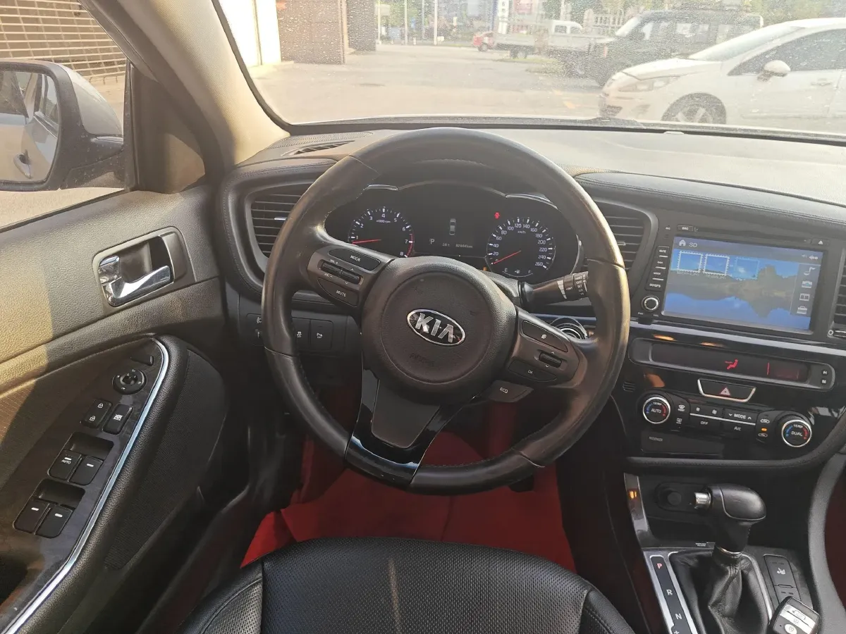 2015 Kia K5 2.0L 162HP L4 6AT,autocango,china used car exporter,china ev exporter,chinese used car exporter,chinese used ev exporter