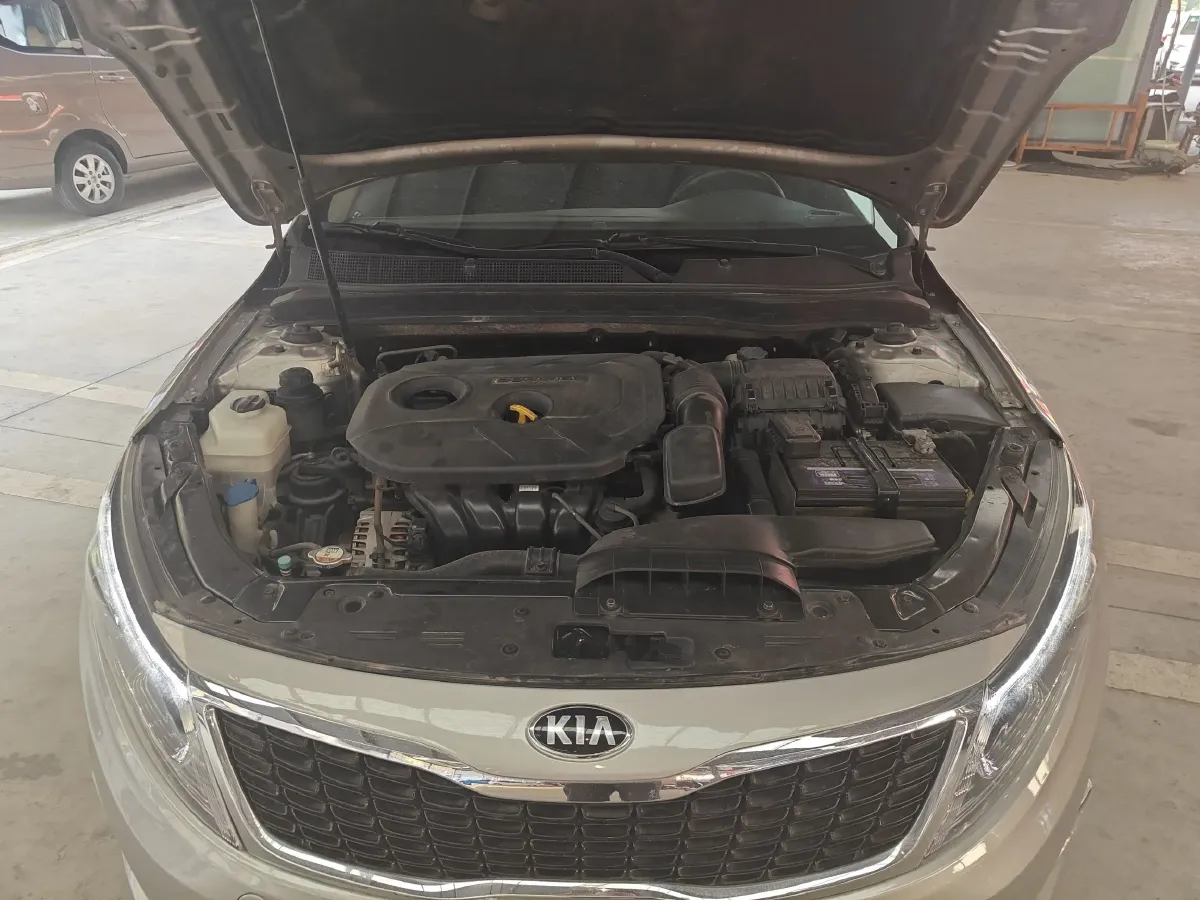 2015 Kia K5 2.0L 162HP L4 6AT,autocango,china used car exporter,china ev exporter,chinese used car exporter,chinese used ev exporter