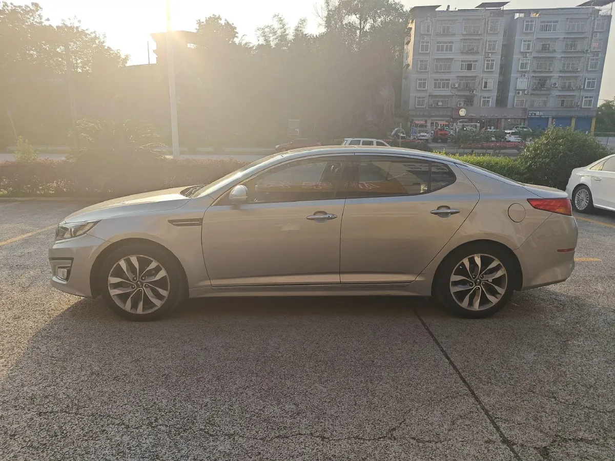 2015 Kia K5 2.0L 162HP L4 6AT,autocango,china used car exporter,china ev exporter,chinese used car exporter,chinese used ev exporter